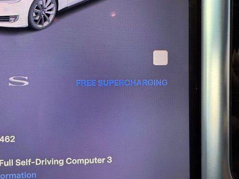 Used 2016 Tesla Model S 75 image 24