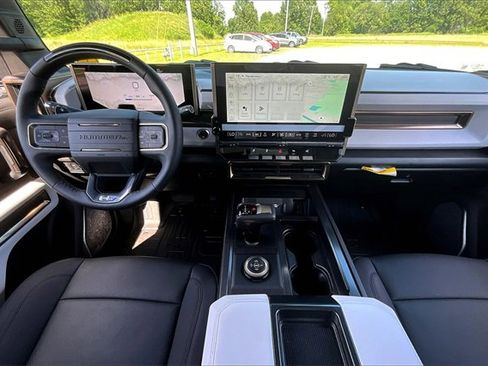 New 2025 GMC Hummer EV 3X image 5