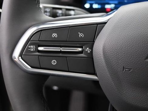Used 2026 Chevrolet Equinox LT AWD/4WD image 25