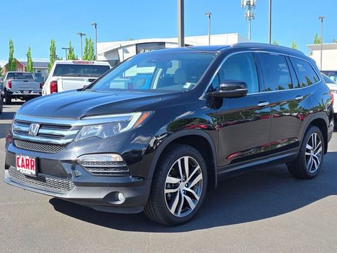 Used 2017 Honda Pilot Elite image 7