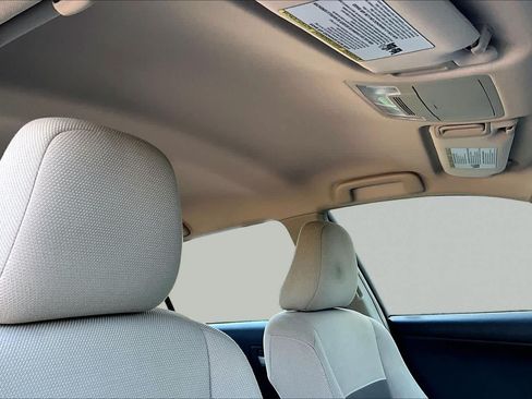 Used 2013 Toyota Camry LE FWD image 14