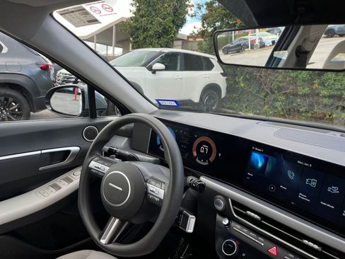 Used 2025 Hyundai Sonata SEL image 35