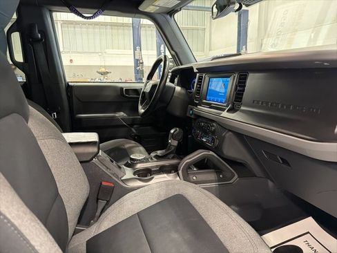 Used 2022 Ford Bronco Big Bend image 28