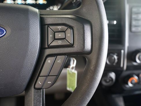 Used 2019 Ford F150 XL w/ Equipment Group 101A Mid AWD/4WD image 17