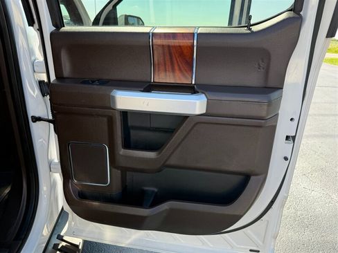 Used 2019 Ford F150 King Ranch w/ Trailer Tow Package AWD/4WD image 38
