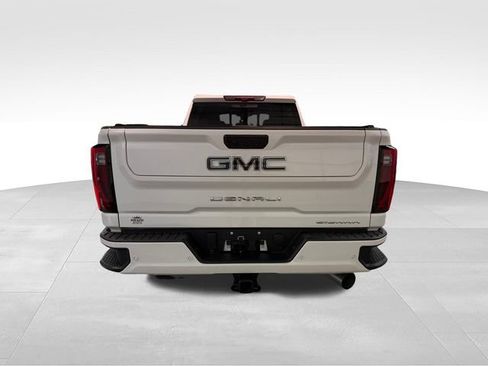 Used 2025 GMC Sierra 2500 Denali Ultimate w/ Max Trailering Package AWD/4WD image 6