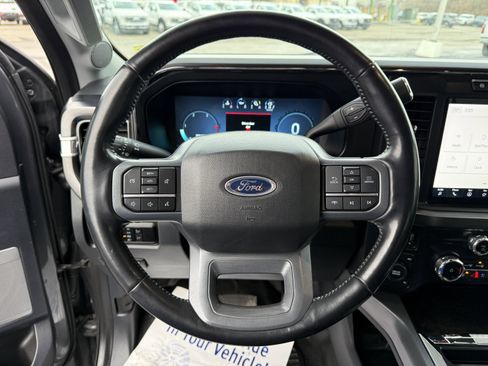 Certified 2023 Ford F250 Lariat w/ Sport Appearance Package image 12