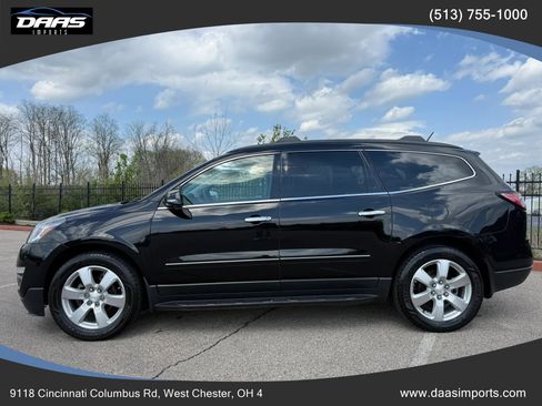 Used 2017 Chevrolet Traverse Premier image 4