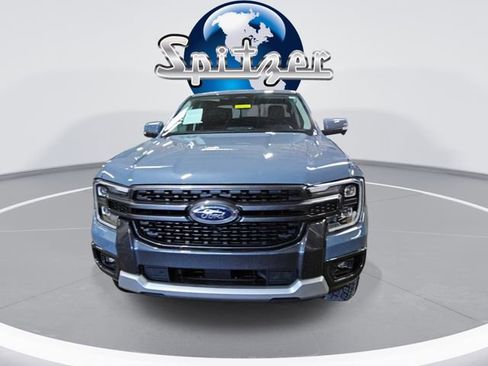 Used 2024 Ford Ranger Lariat w/ Trailer Tow Package image 3