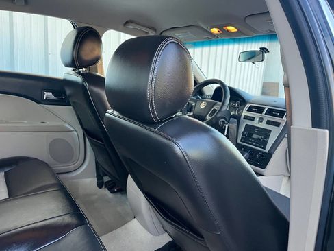 Used 2006 Mercury Milan Premier image 12