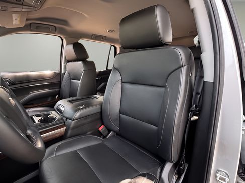 Used 2018 Chevrolet Tahoe LT w/ Max Trailering Package RWD image 18