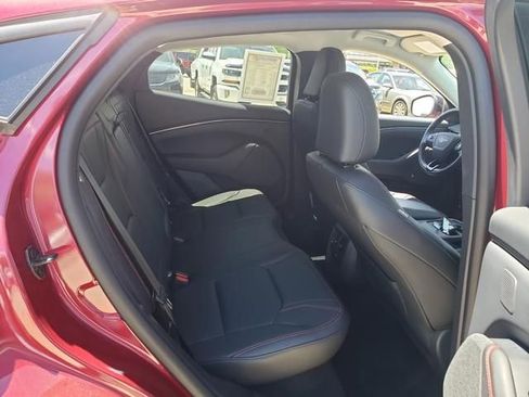 Used 2025 Ford Mustang Mach-E Premium w/ Sport Appearance Package AWD/4WD image 17