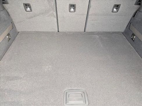 New 2024 Porsche Macan 4 Electric image 22