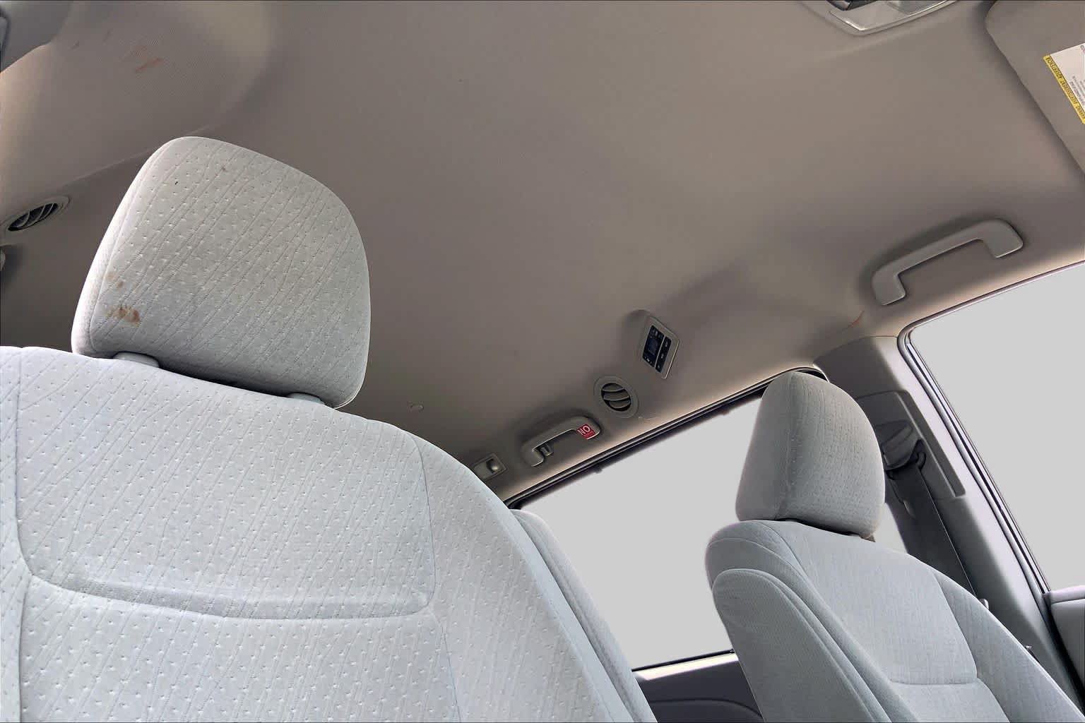 Used 2015 Toyota Sienna LE FWD image 13
