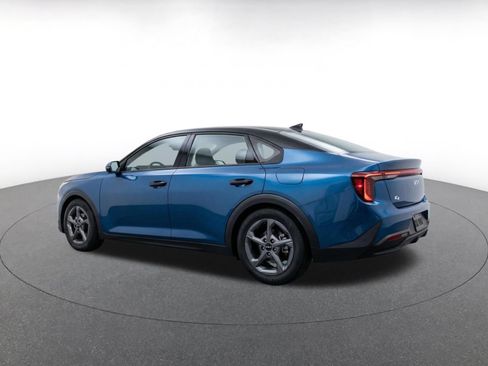 Used 2026 Kia K4 FWD image 7