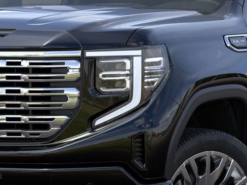 New 2025 GMC Sierra 1500 Denali image 10