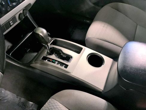 Used 2014 Toyota Tacoma 4x4 Double Cab image 15