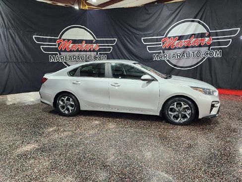 Used 2019 Kia Forte LXS image 1