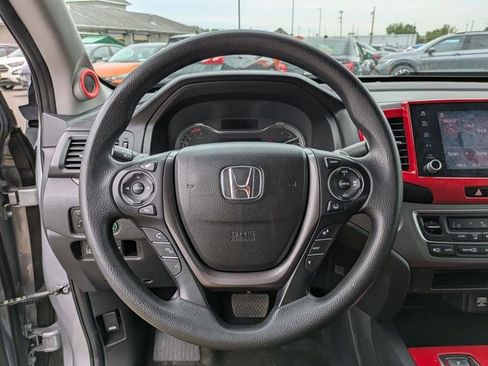 Used 2021 Honda Ridgeline Sport image 10
