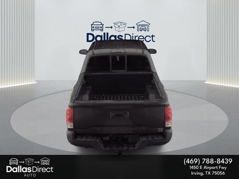 Used 2017 Toyota Tacoma SR w/ SR Convenience Package image 7