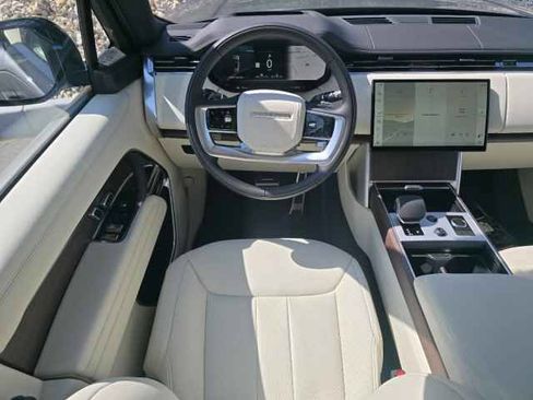 New 2027 Land Rover Range Rover Long Wheelbase SE AWD/4WD image 22