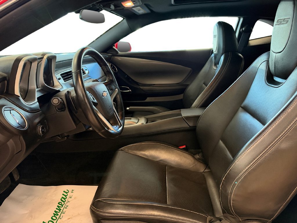 Used 2014 Chevrolet Camaro SS w/ RS Package RWD image 10