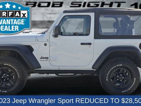 Used 2023 Jeep Wrangler Sport image 3