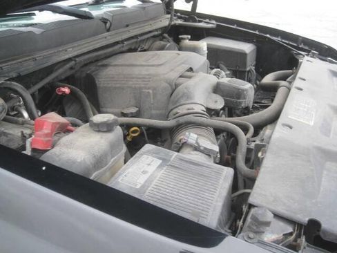 Used 2010 Chevrolet Silverado 1500 LT image 25