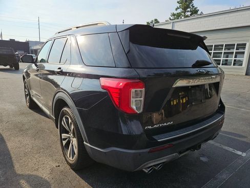 Used 2020 Ford Explorer Platinum w/ Premium Technology Package AWD/4WD image 10