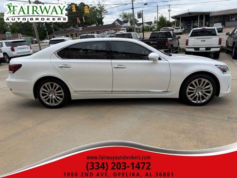 Used 2015 Lexus LS 460 L RWD image 5