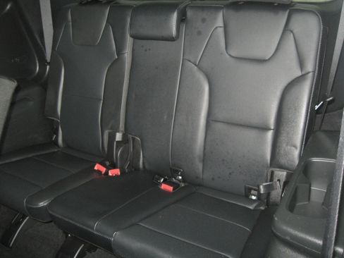 Certified 2023 Kia Telluride LX image 9