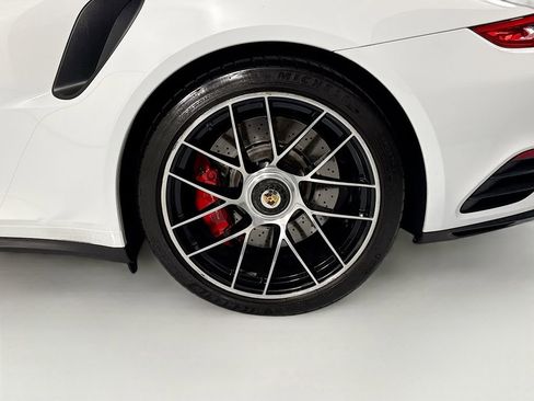 Used 2018 Porsche 911 Turbo image 27