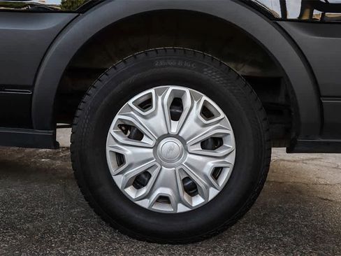 Used 2024 Ford Transit 350 XLT image 10