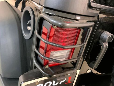 Used 2015 Jeep Wrangler Unlimited Sport w/ Quick Order Package 24S image 29