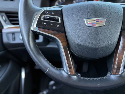 Used 2016 Cadillac Escalade 2WD image 25