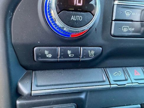 Used 2021 GMC Sierra 1500 SLT w/ SLT Convenience Package image 18