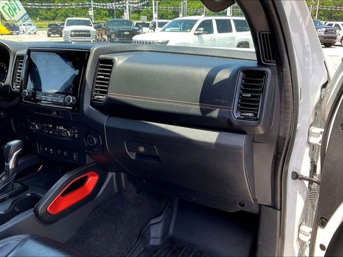 Used 2023 Nissan Frontier Pro-X w/ Pro-X Premium Package RWD image 15