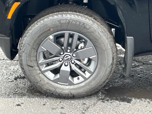 New 2026 Nissan Frontier SV w/ Tow Package image 10