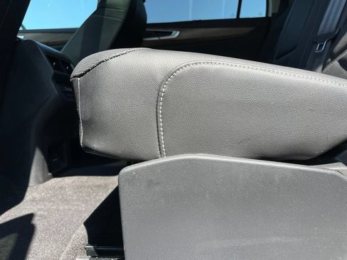 Used 2024 Volkswagen Atlas SE w/ Panoramic Sunroof Package FWD image 39