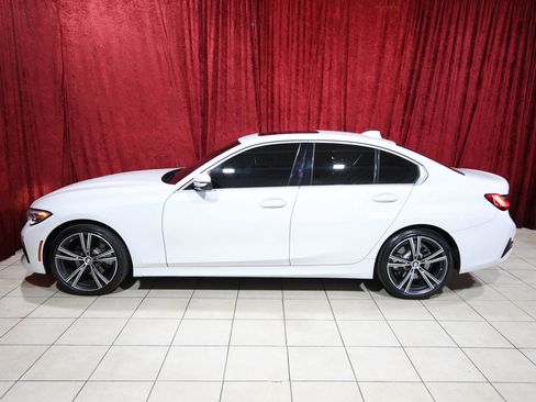 Used 2021 BMW 330i Sedan w/ Convenience Package image 4