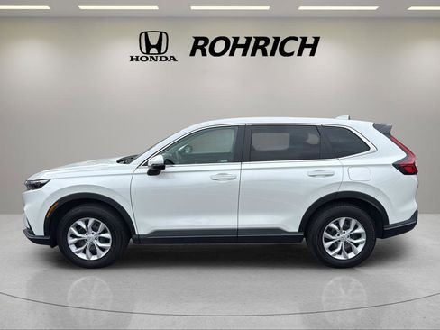 Used 2025 Honda CR-V LX image 9