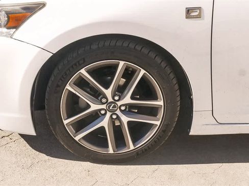 Used 2016 Lexus CT 200h image 5