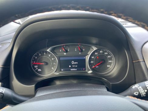 Used 2023 GMC Terrain AT4 image 18