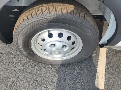 Used 2025 Ford Transit 250 148 Medium Roof Extended AWD image 55