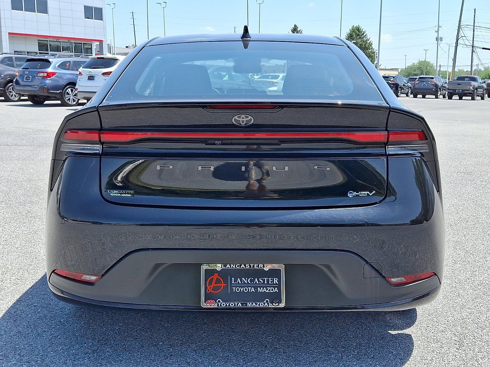 Used 2025 Toyota Prius LE FWD image 6
