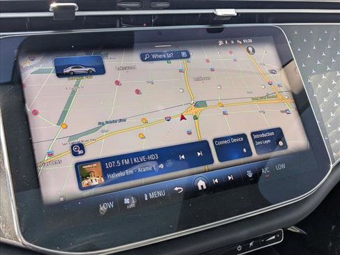 Used 2025 Mercedes-Benz E 350 4MATIC Sedan image 14