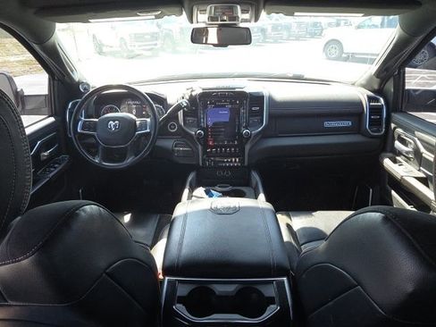 Used 2021 RAM 2500 Laramie w/ Night Edition image 18