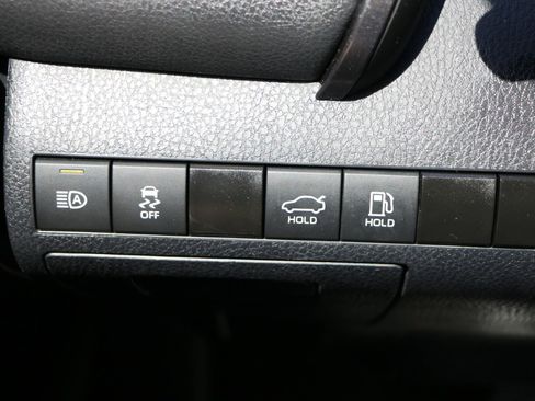 Used 2024 Toyota Camry XLE image 20