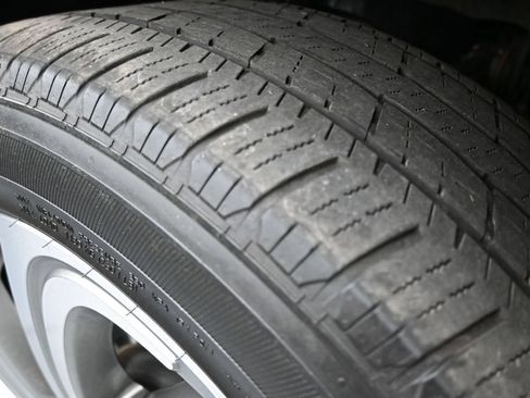 Used 2023 Lincoln Navigator Reserve AWD/4WD image 40