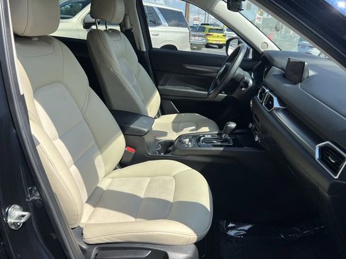 Used 2019 MAZDA CX-5 Touring image 41